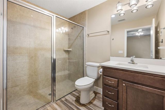 514 WASHINGTON AVENUE, Eustis, FL 32726