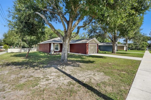 514 WASHINGTON AVENUE, Eustis, FL 32726