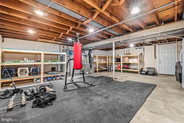 5404 NUTTING DR, Springfield, VA 22151