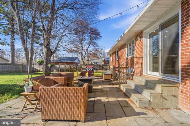 5404 NUTTING DR, Springfield, VA 22151