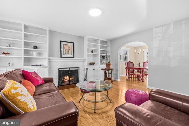 5404 NUTTING DR, Springfield, VA 22151