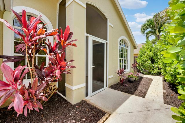 6334 Barbara Street, Jupiter, FL 33458