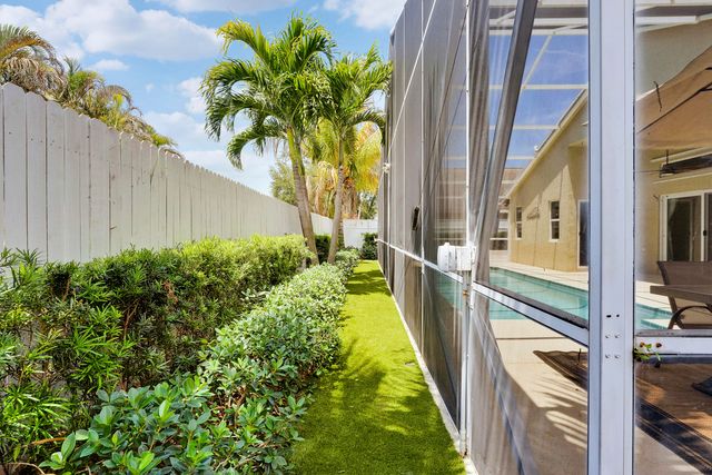 6334 Barbara Street, Jupiter, FL 33458