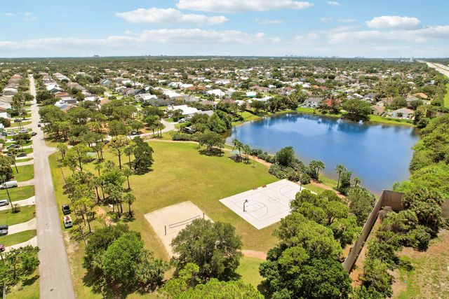 6334 Barbara Street, Jupiter, FL 33458