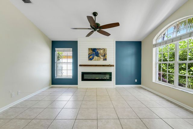 6334 Barbara Street, Jupiter, FL 33458