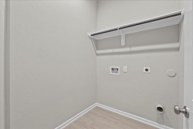 13026 Oleander Bay Lane, Texas City, TX 77568