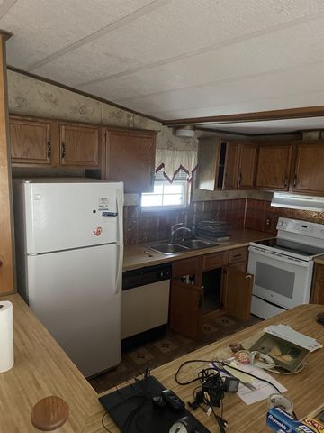 26 Melendy Rd Unit 42, Milford, NH 03055