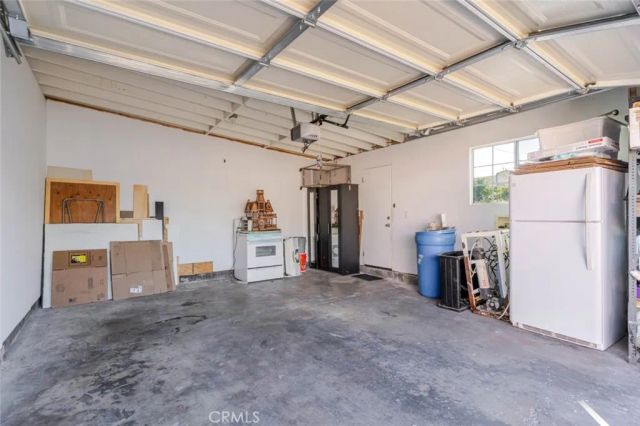 7230 Case Avenue, Sun Valley, CA 91352