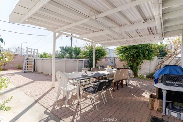 7230 Case Avenue, Sun Valley, CA 91352