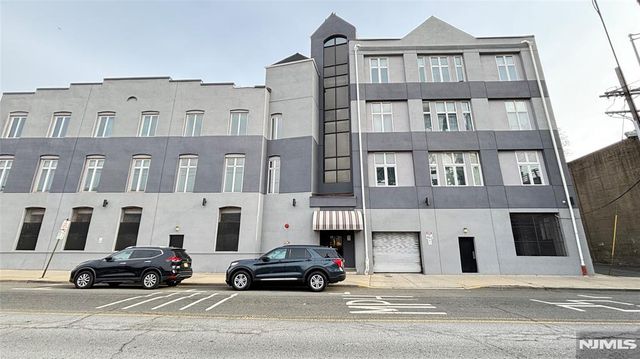 308-310 Passaic Avenue 201, Harrison, NJ 07029
