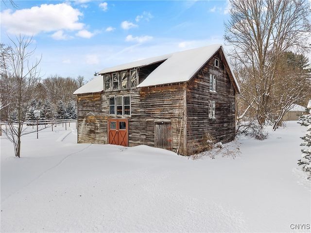 3 Kibbie Lake Road, Constantia, NY 13044