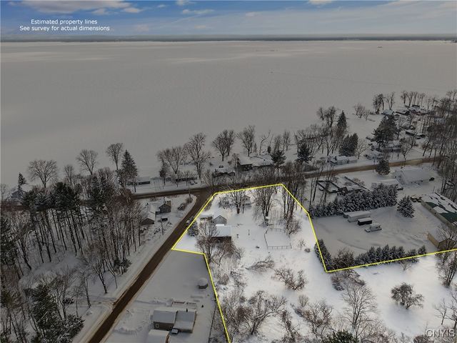 3 Kibbie Lake Road, Constantia, NY 13044