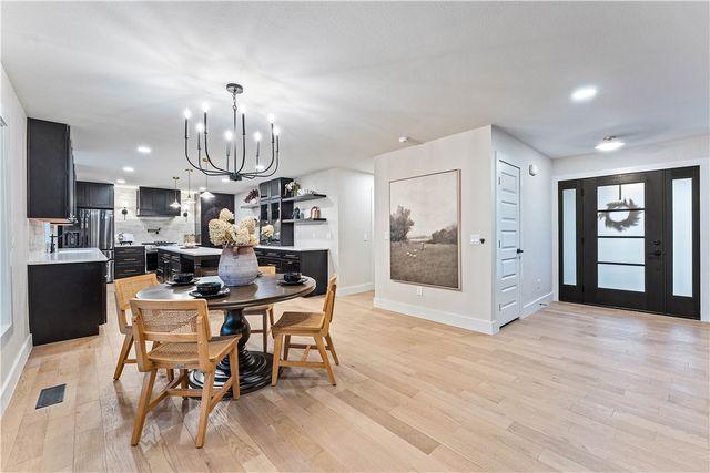 1 Bankfoot Drive, Bella Vista, AR 72715