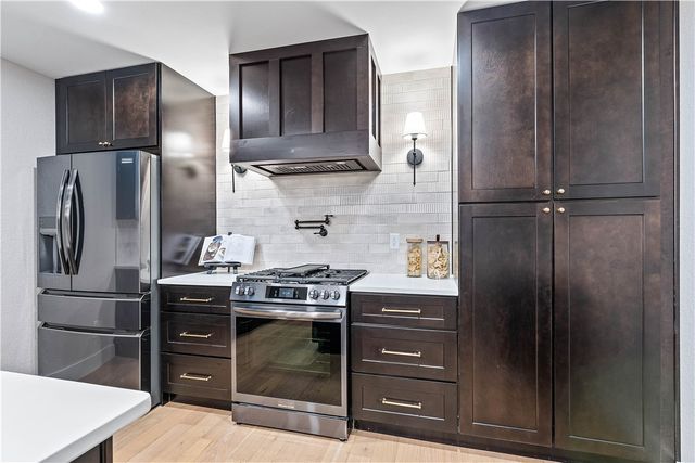 1 Bankfoot Drive, Bella Vista, AR 72715