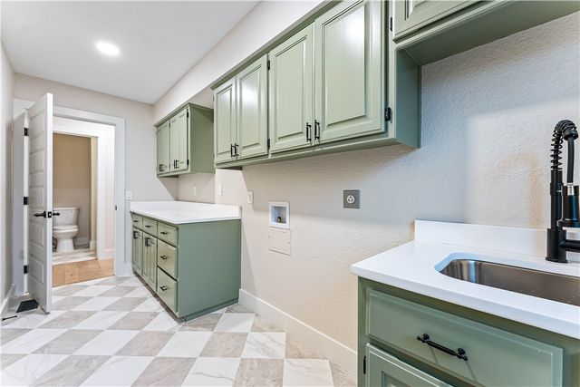 1 Bankfoot Drive, Bella Vista, AR 72715