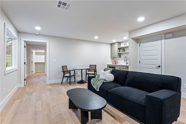 1 Bankfoot Drive, Bella Vista, AR 72715