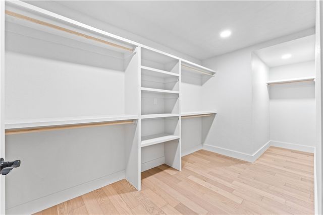 1 Bankfoot Drive, Bella Vista, AR 72715