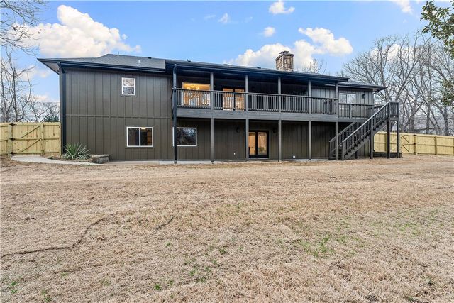 1 Bankfoot Drive, Bella Vista, AR 72715