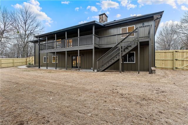 1 Bankfoot Drive, Bella Vista, AR 72715