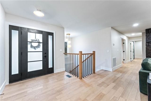 1 Bankfoot Drive, Bella Vista, AR 72715