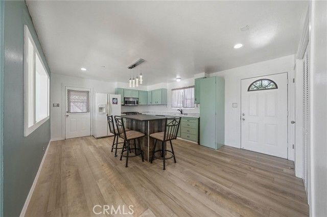 3206 4th, Clearlake, CA 95422