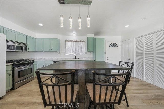 3206 4th, Clearlake, CA 95422