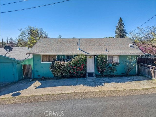 3206 4th, Clearlake, CA 95422