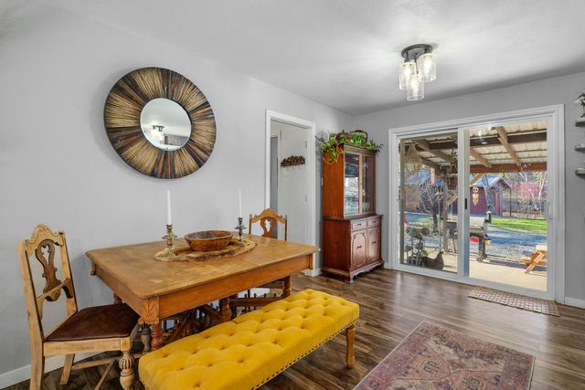 3300 Cloverlawn Drive, Grants Pass, OR 97527