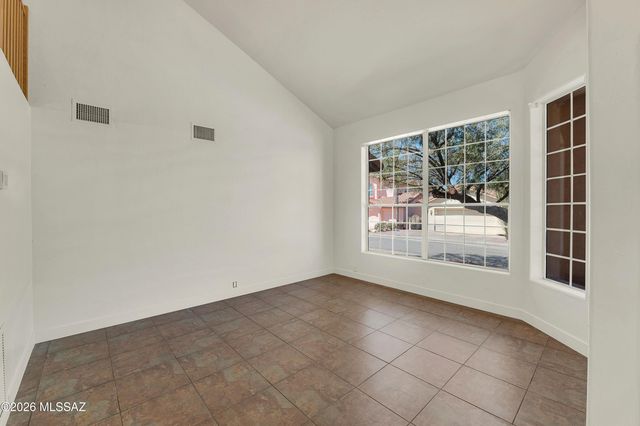 9820 N Star Ranch Place, Tucson, AZ 85742