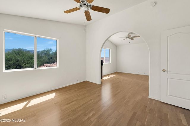 9820 N Star Ranch Place, Tucson, AZ 85742