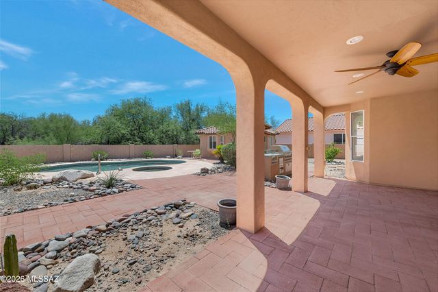 9820 N Star Ranch Place, Tucson, AZ 85742