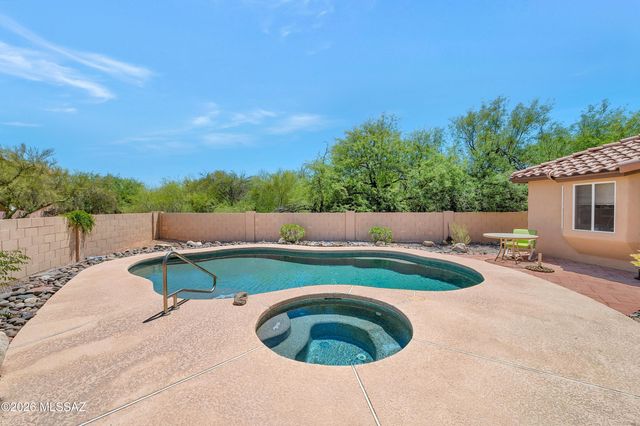 9820 N Star Ranch Place, Tucson, AZ 85742