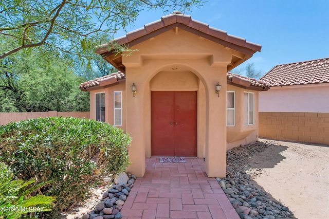 9820 N Star Ranch Place, Tucson, AZ 85742