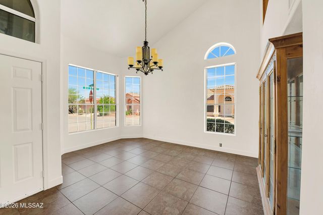 9820 N Star Ranch Place, Tucson, AZ 85742