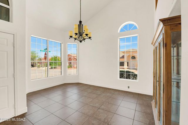 9820 N Star Ranch Place, Tucson, AZ 85742