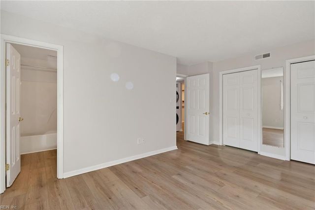 315 24th St Apt 120, Virginia Beach, VA 23451