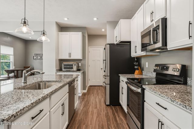 420 Inspiration Ln, Shelbyville, KY 40065