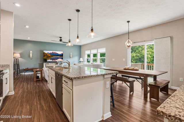 420 Inspiration Ln, Shelbyville, KY 40065