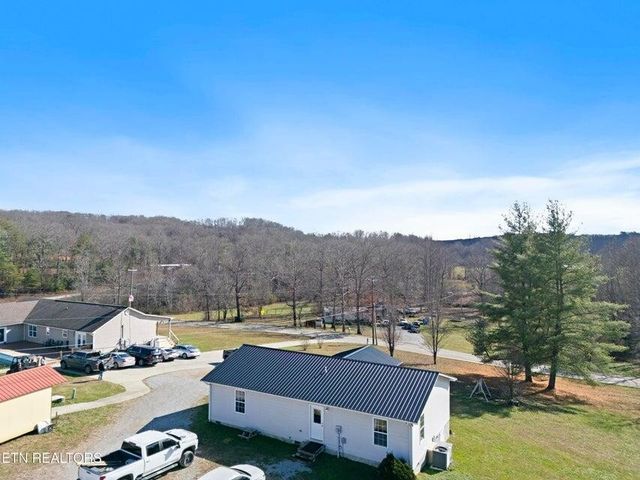 10389 Summer City Road, Spring City, TN 37381