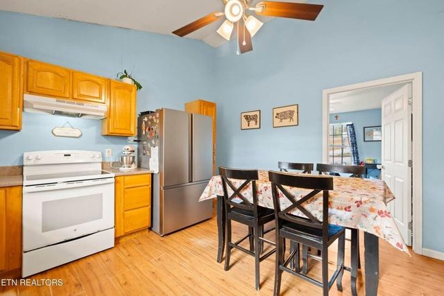 10389 Summer City Road, Spring City, TN 37381