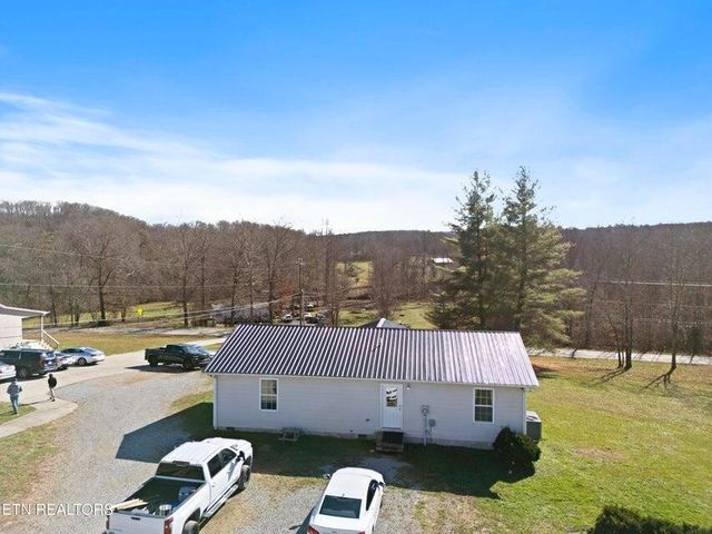 10389 Summer City Road, Spring City, TN 37381