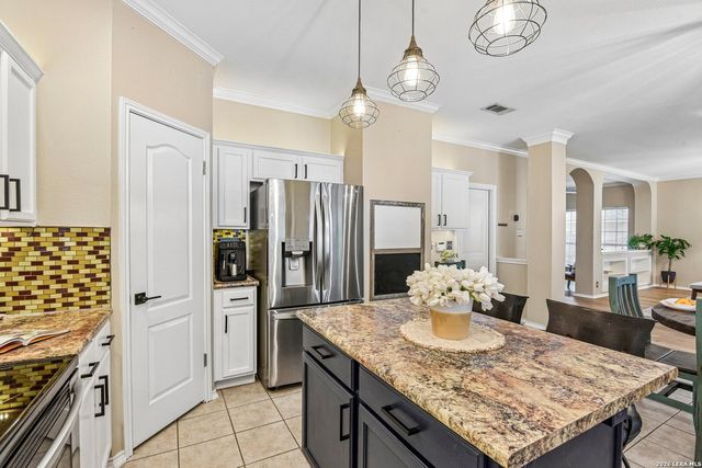 232 CORDERO DR, Cibolo, TX 78108