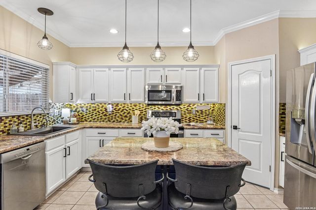 232 CORDERO DR, Cibolo, TX 78108