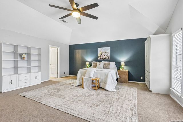 232 CORDERO DR, Cibolo, TX 78108