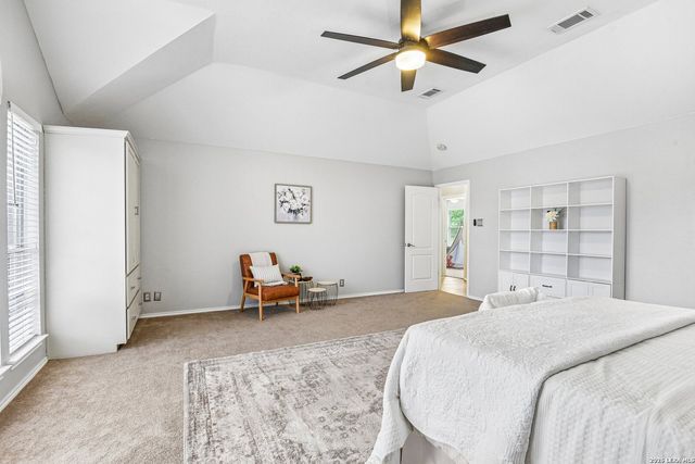 232 CORDERO DR, Cibolo, TX 78108