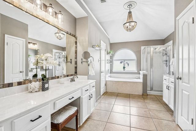 232 CORDERO DR, Cibolo, TX 78108