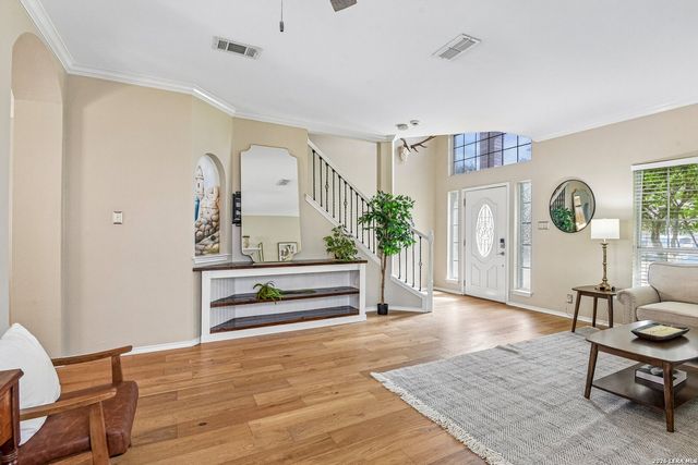 232 CORDERO DR, Cibolo, TX 78108