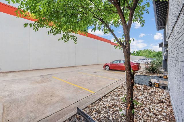 909 Reinli ST 118, Austin, TX 78751