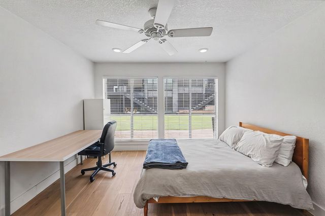 909 Reinli ST 118, Austin, TX 78751