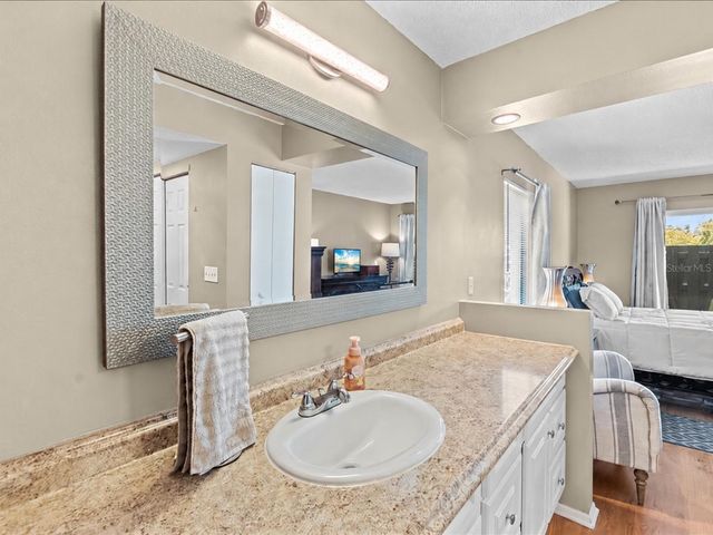 7364 CLOISTER DRIVE 7364, Sarasota, FL 34231